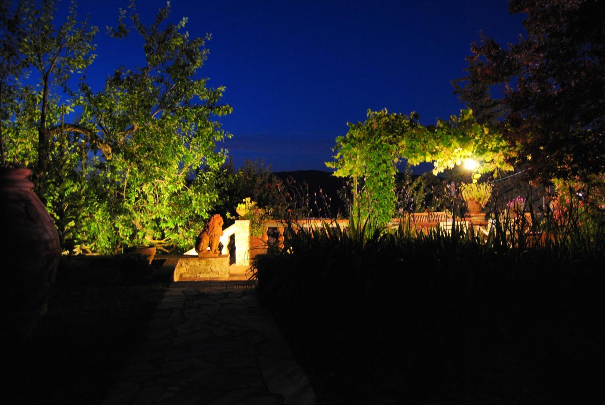 Casa di Leo with pool Villa Radicondoli Bagian luar foto