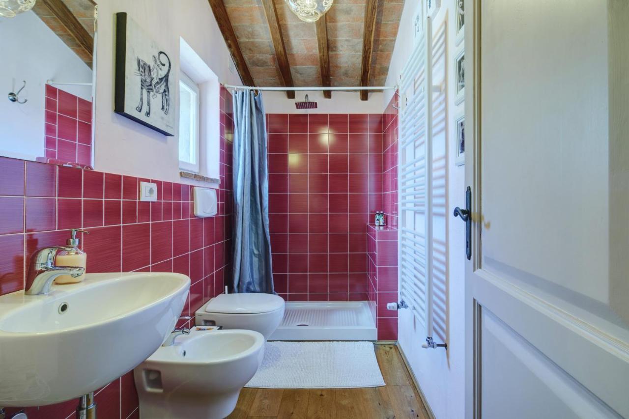 Casa di Leo with pool Villa Radicondoli Bagian luar foto